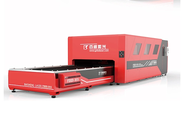 Çin Palet Değiştirici ve Kapaklı 2200w Raycus Fiber Lazer Kesim Makinesi