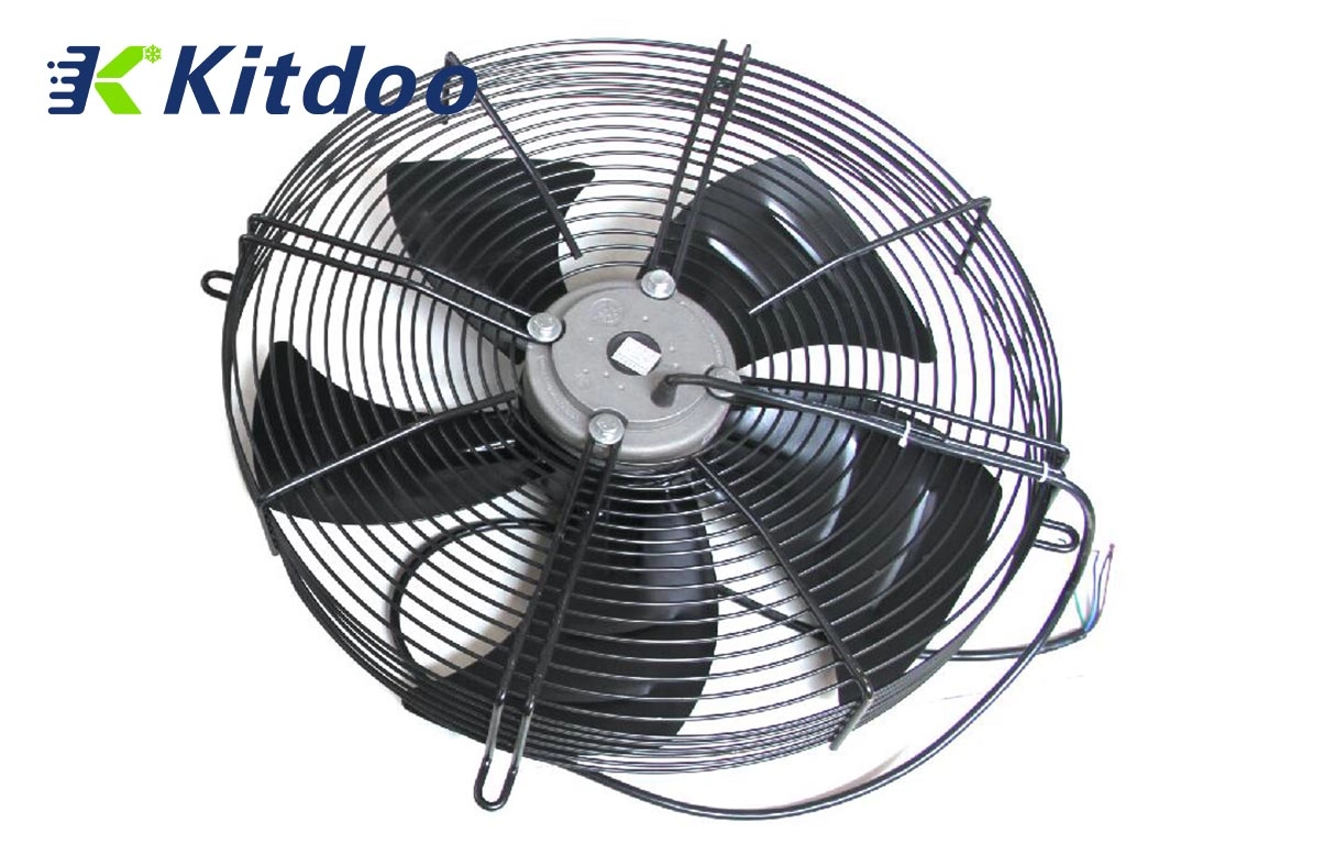 Kondenser ve hava soğutmalı evaporatör için harici rotorlu fan