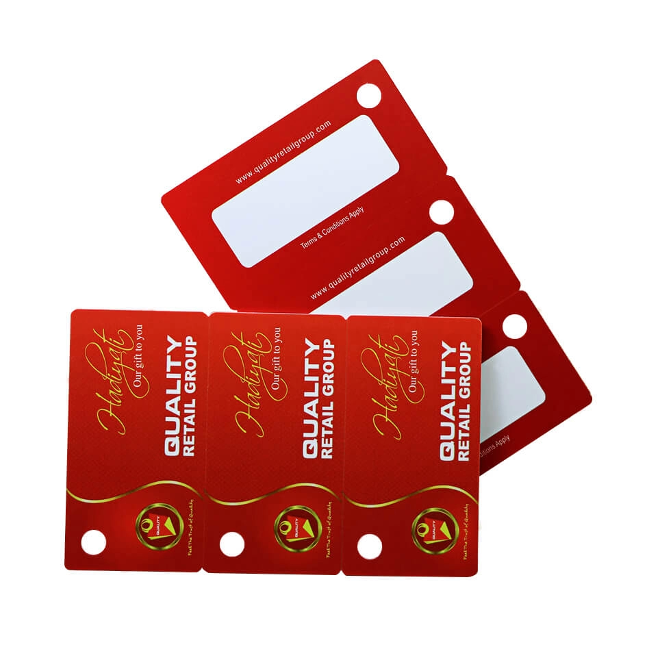 Promosyon için Yazdırılabilir CR80 30Mil 3Up Önceden Delinmiş Anahtar Etiket PVC Kartları