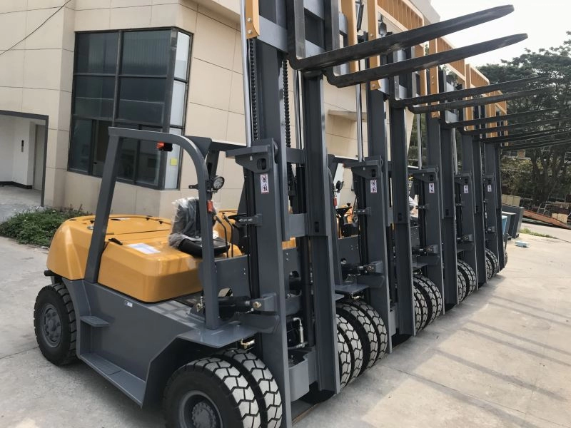 Yan Kaydırmalı 12 Ton Büyük Endüstriyel Forklift