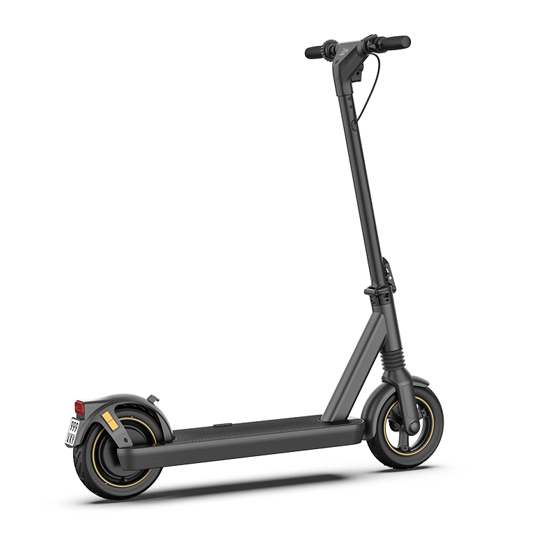 Yetişkinler için Güçlü OEM 10 İnç 250w 36v 30km Katlanabilir Elektrikli E Scooter