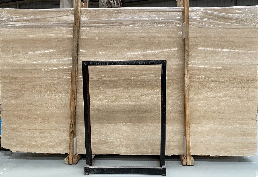  beige travertine Slabs