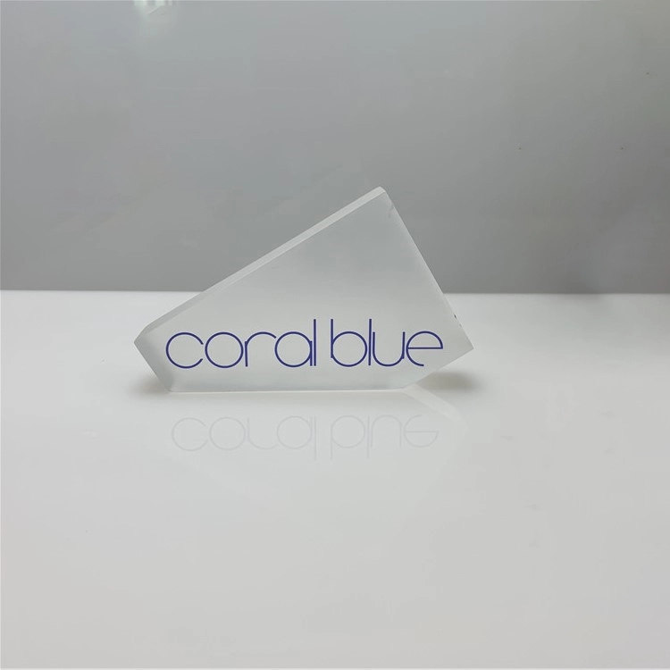 Özel 3D şirket işi buzlu pleksiglas logo işaretleri